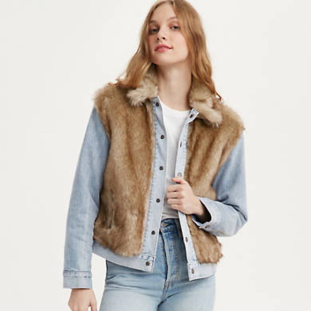 Levi's Premium Trucker Jacket Oversized Faux Fur Demin